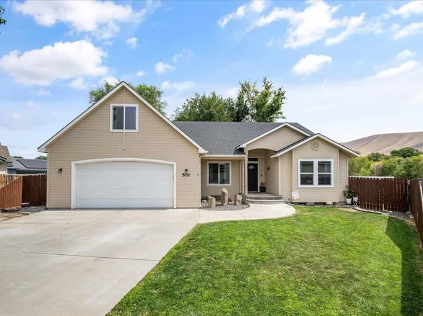 500 Paver Ct, Benton City, WA 99320