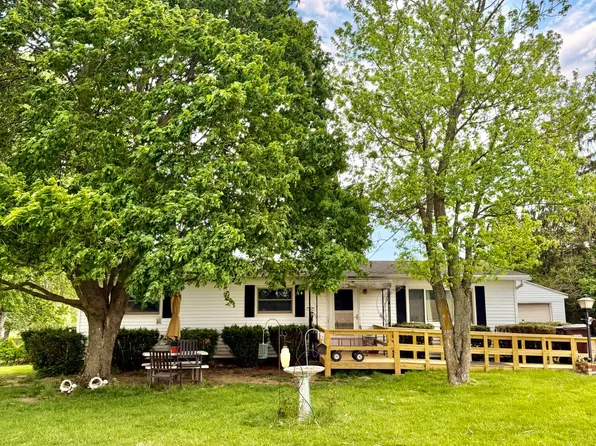 1912 Patterson Halpin Rd, Piqua, OH 45356