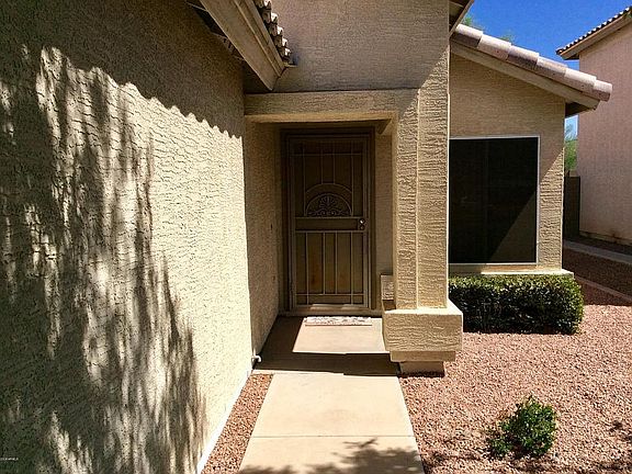 3rd image of 11534 W Poinsettia Dr