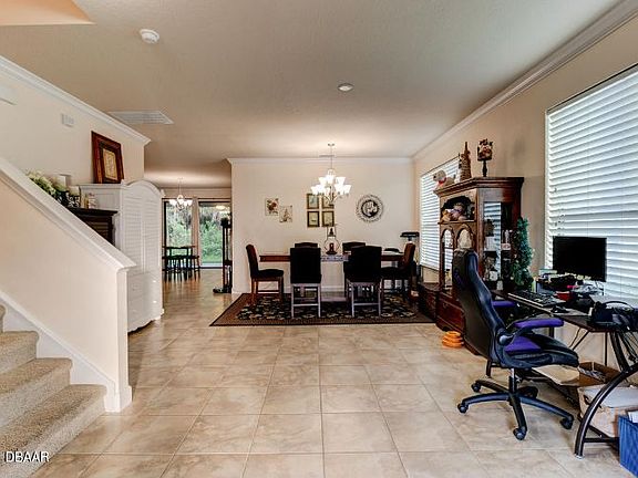 5th image of 6644 Merryvale Ln