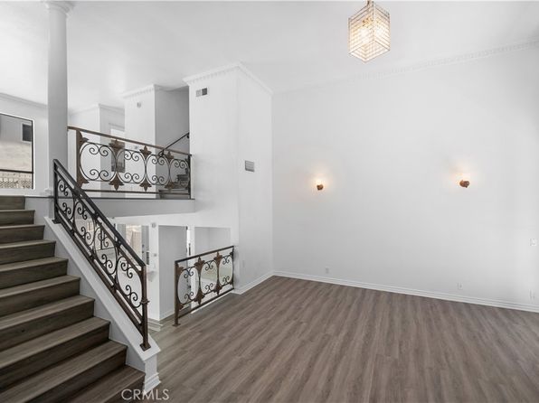 Property image for 11954 Mayfield Ave APT 3, Los Angeles, CA 90049