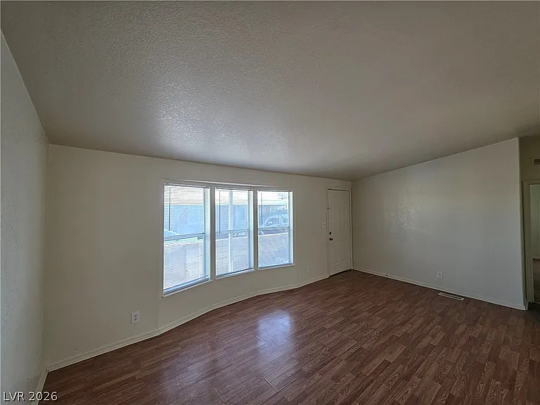 3560 Estes Park Dr — Photo 12