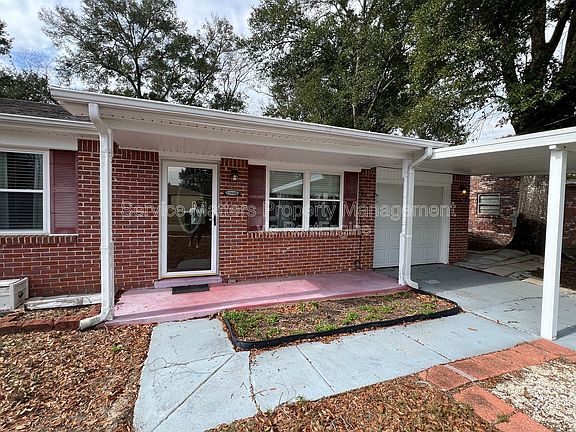 2nd image of 3227 Fresno Ave