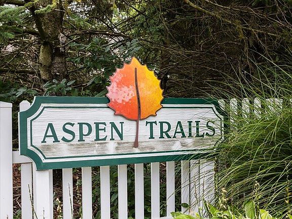 2nd image of 58 Aspen Ln NE