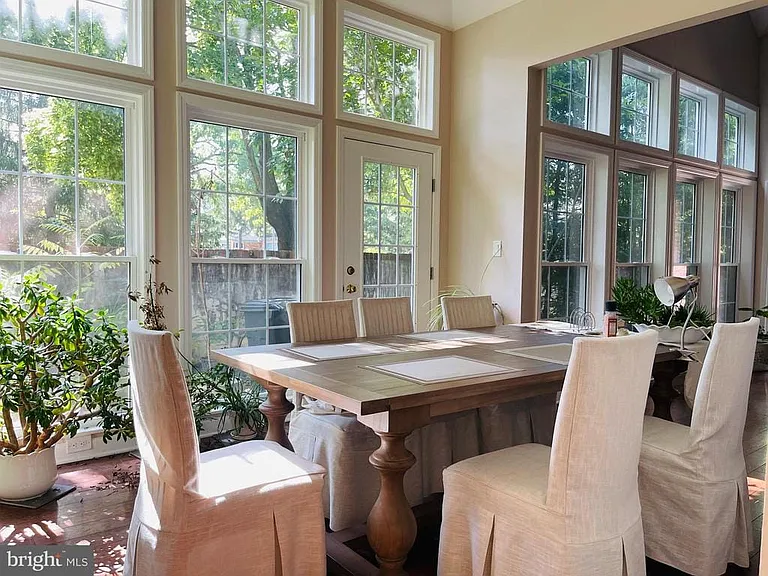 1 Cromwell Ct — Photo 19
