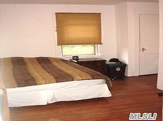 5th image of 37 Renwick Ave
