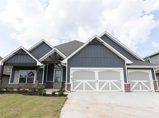 9316 NW 116th St, Yukon, OK 73099