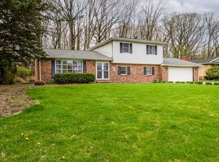 1554 Trebor Rd, Saint Joseph, MI 49085