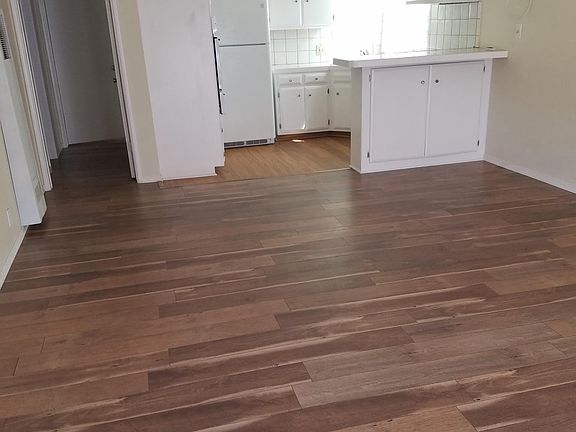 2nd image of 118 S Chester Ave APT 7