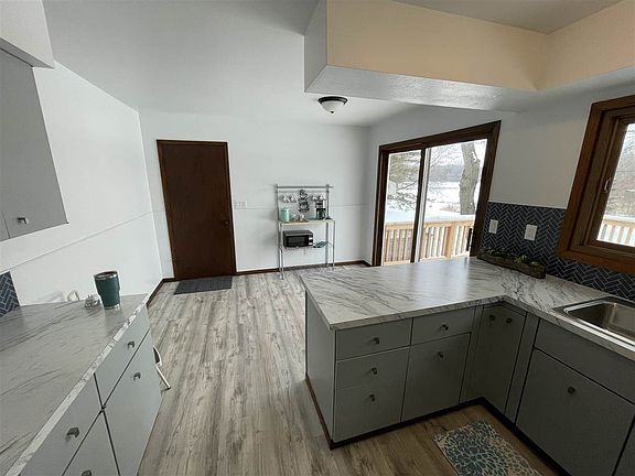 5th image of 117 Cumings Ln