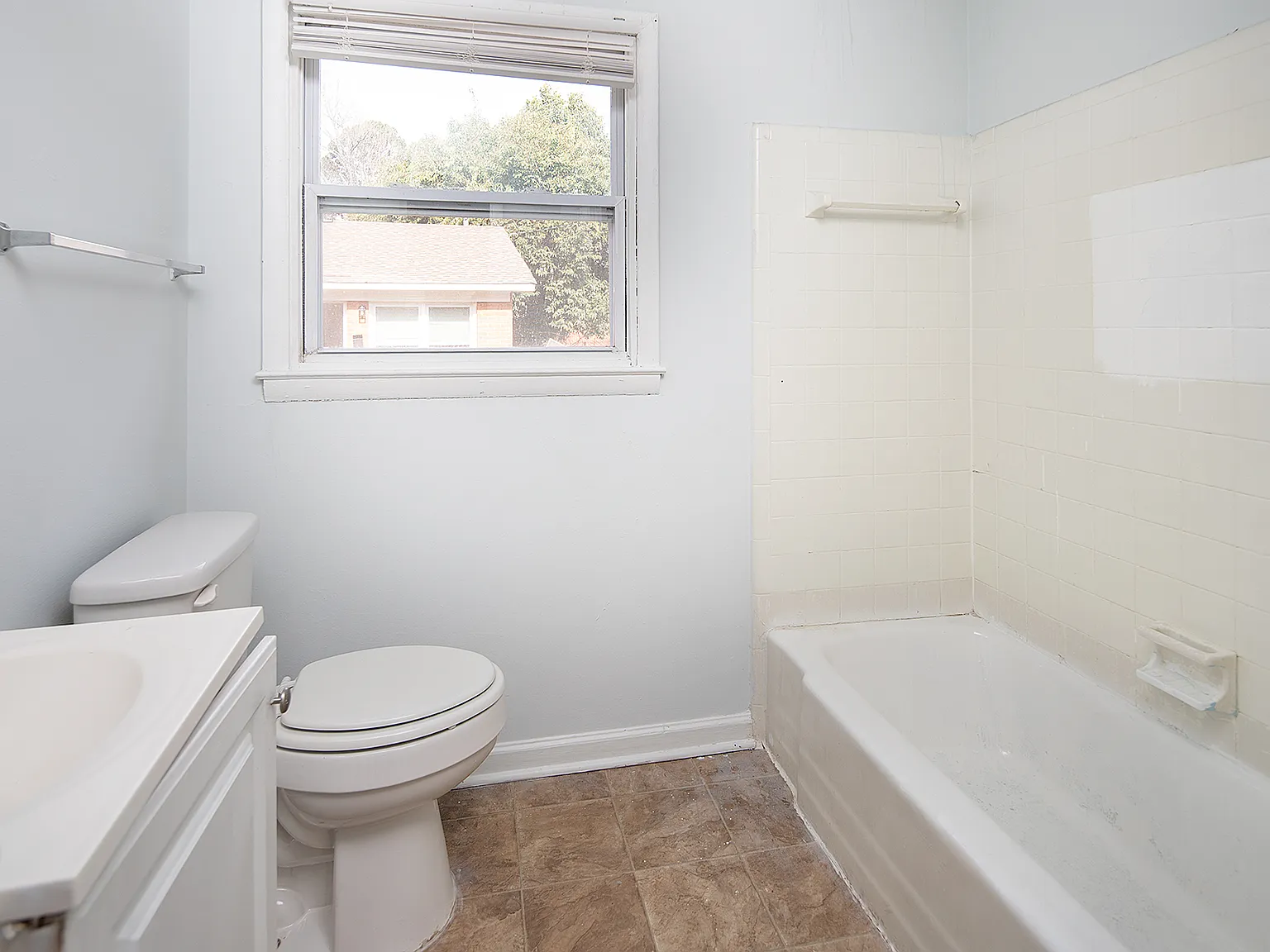 1 bed, 600 sqft, $995 — Photo 1