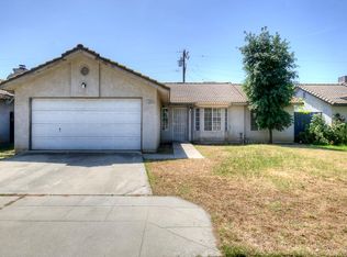3984 E Robinson Ave, Fresno, CA 93726