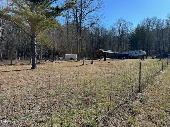512 Lawing Rd, Chuckey, TN 37641