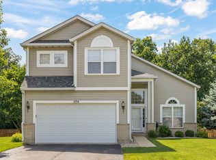 1034 Stephen Ct, Aurora, IL 60502