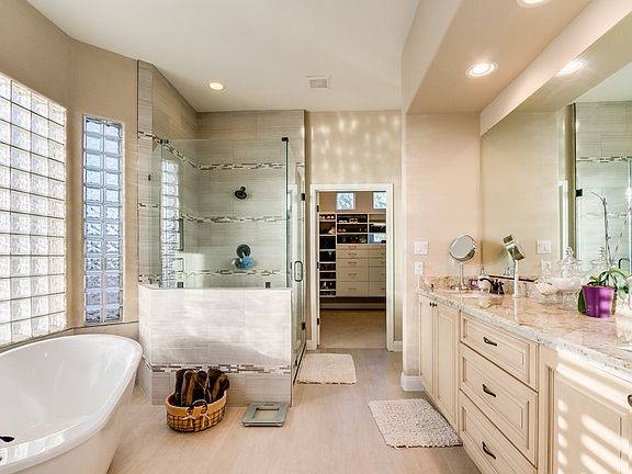 5th image of 4609 E Chaparosa Way