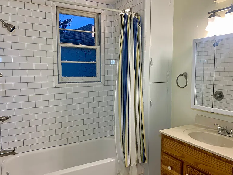 Subway tile in the bathroom