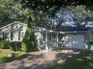 36606 N Traer Ter, Gurnee, IL 60031