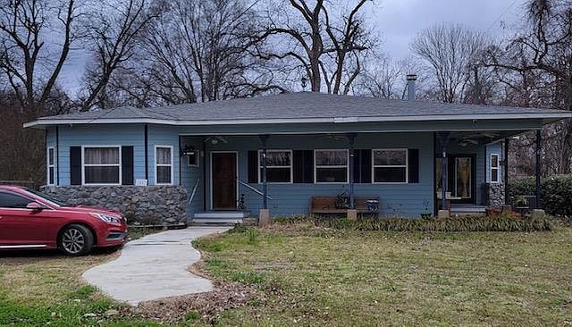 1st image of 1407 N Lakeshore Dr