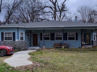 1407 N Lakeshore Dr, Lake Village, AR 71653