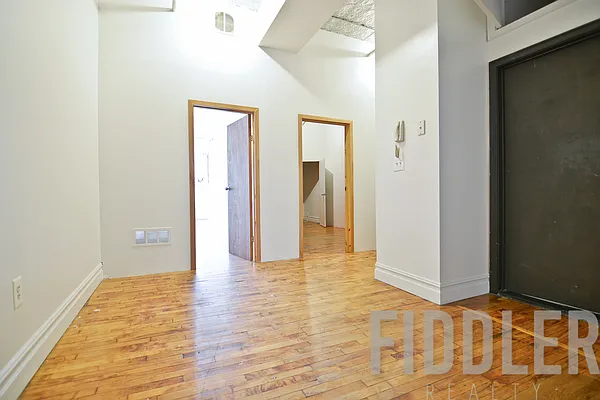 Rented by Fiddler Realty | media 24