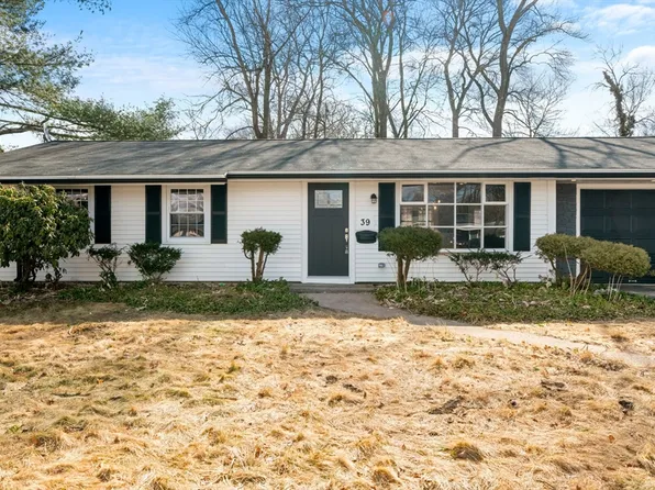 39 Mesa Rd, Brockton, MA 02302