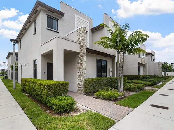 21408 NE 2nd Path, Miami, FL 33179