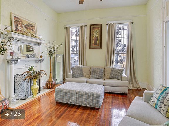 5th image of 1310 Touro St