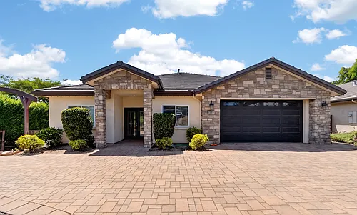 1520 Independence Way Photo 1