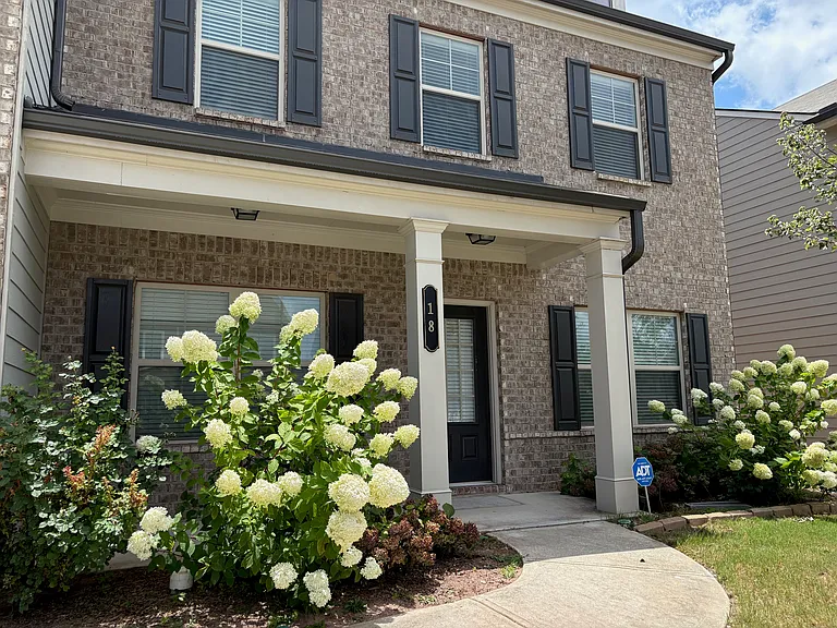 18 Dorothy Ln — Photo 20