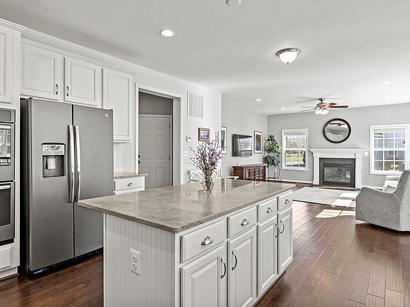 4th image of 17 Cranes Bluff Ct