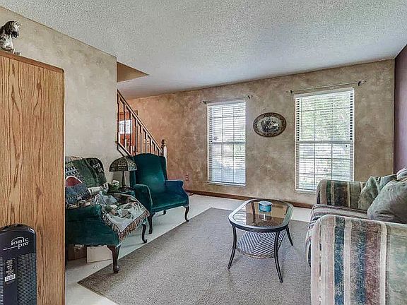 5th image of 2318 Stonelick Ct