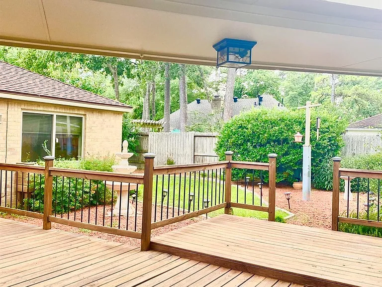 4115 Woodbridge Dr — Photo 16