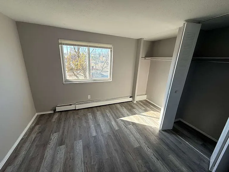 13420 Euclid Ave — Photo 18