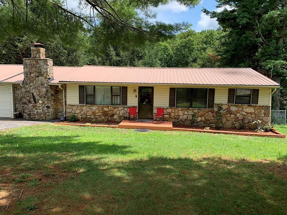 1st image of 128 Livesay St