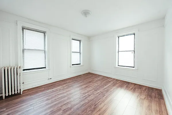 Sold by MVM Realty Services LLC | media 21