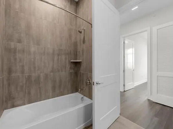 121 34th Street image 186 of 213