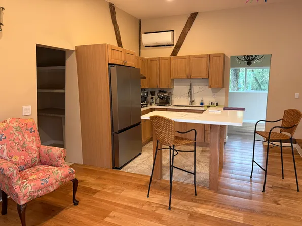 589 Trancas St, Napa, CA 94558