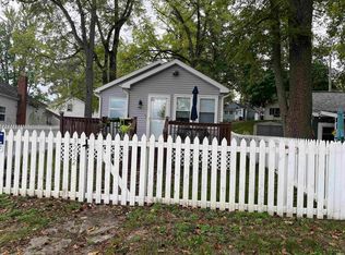 3252 W Circle Dr, Columbia City, IN