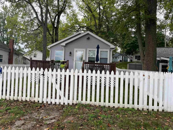 3252 W Circle Dr, Columbia City, IN 46725