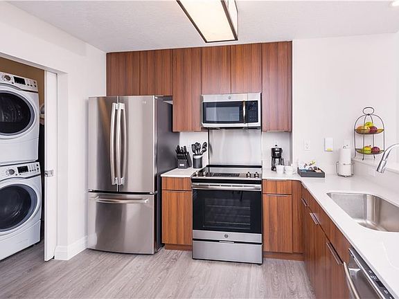 5th image of 14501 Grove Resort Ave #1413