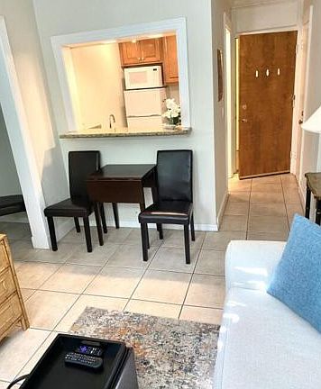 3rd image of 235 Sunrise Ave #1023