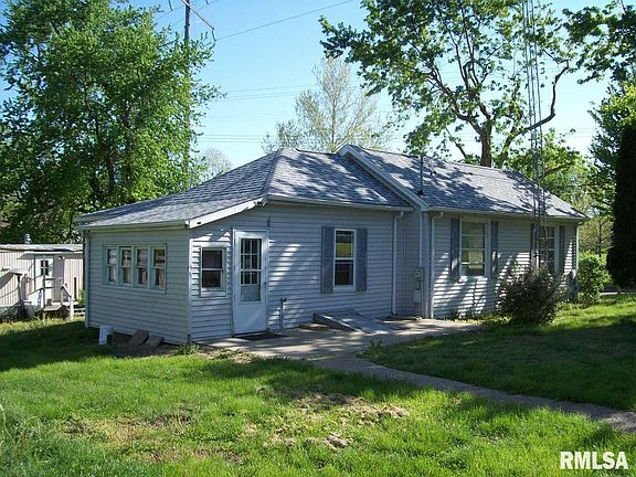 3rd image of 55 N Commercial St