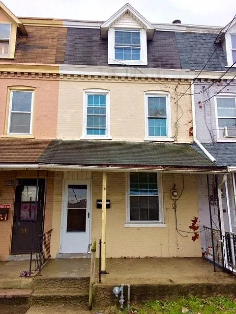 314 E Liberty St photo 1