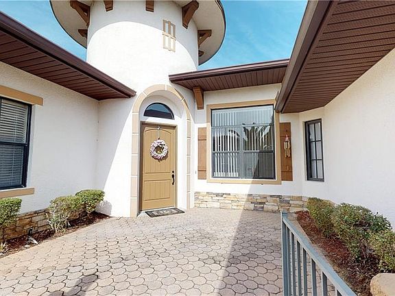4th image of 5409 Sandy Hill Ln