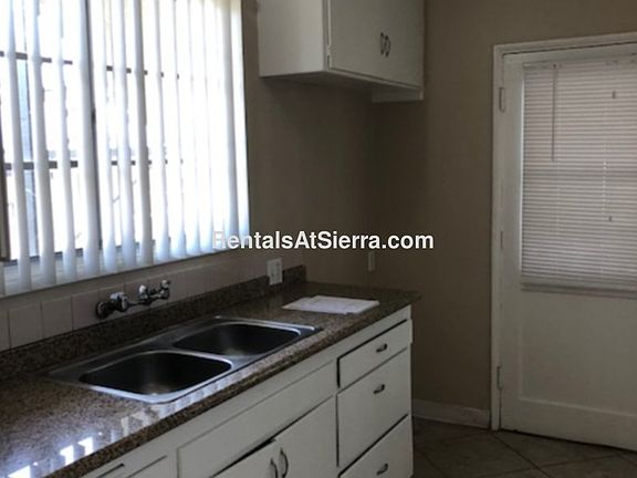 4th image of 6253 Vineland Ave #A