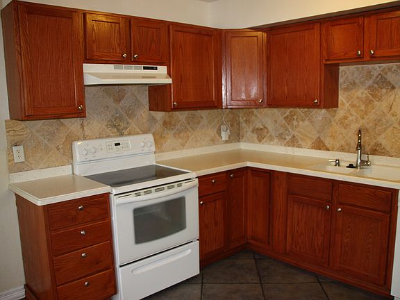 2nd image of 4104 W Euclid Ave