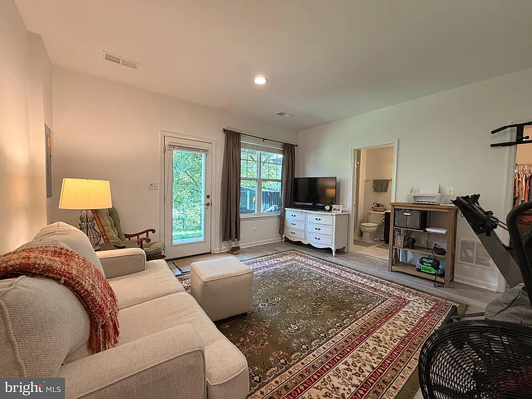 9243 Dawkins Crest Cir — Photo 27
