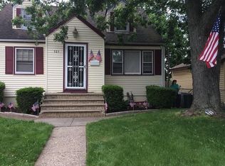 121 Harrison Ave, Roselle, NJ 07203