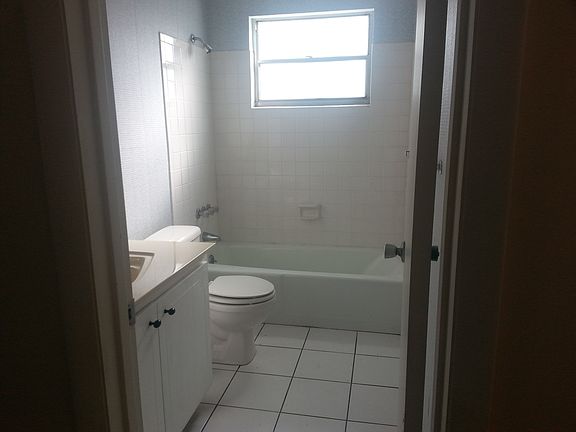 2nd image of 2800 Indian River Blvd