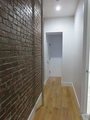 Rented by Majesty Management | media 106